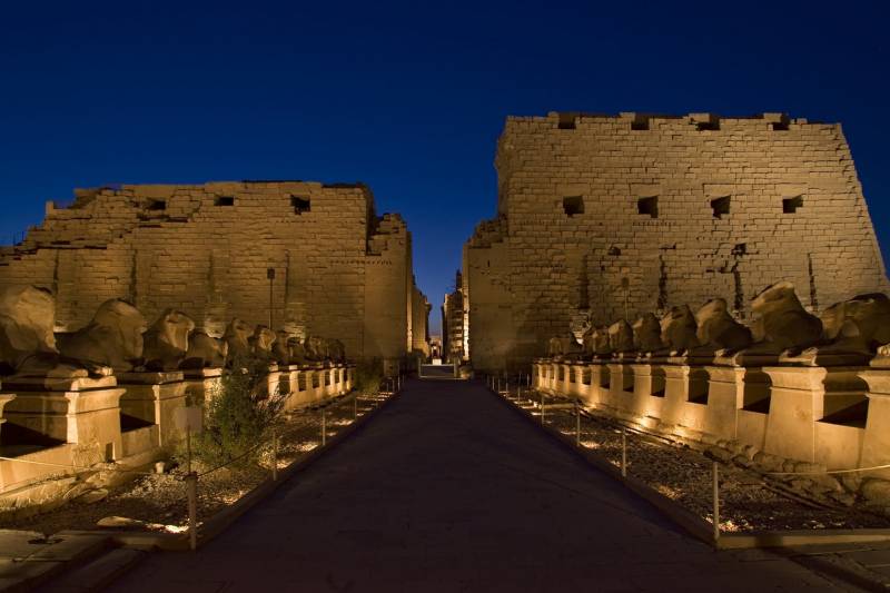 Day Tour to Karank and Luxor Temples